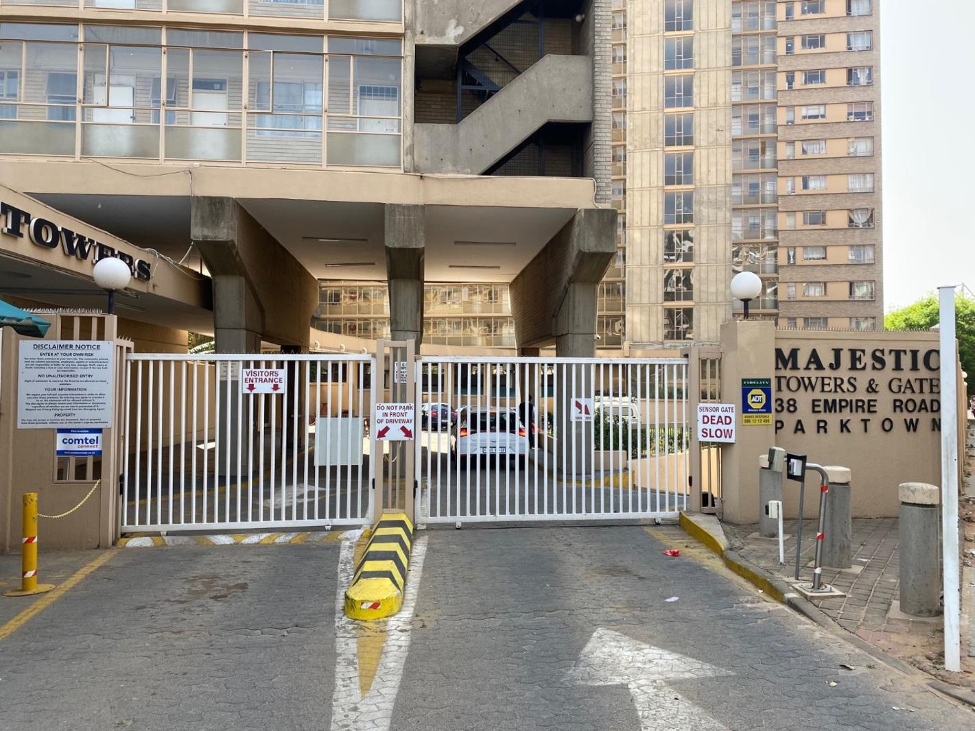 1 Bedroom Apartment in Parktown