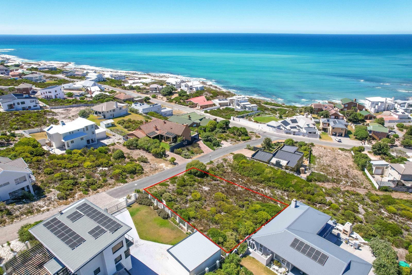 773 m² Land available in Struisbaai