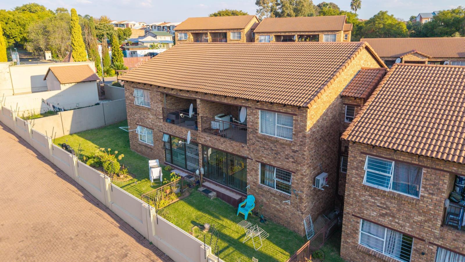 3 Bedroom Apartment in Vorna Valley