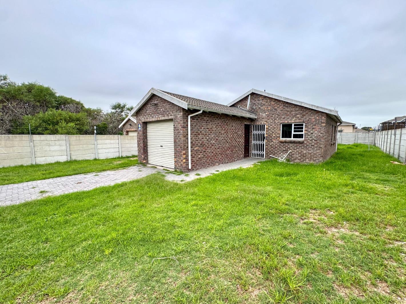 3 Bedroom House in Fairview