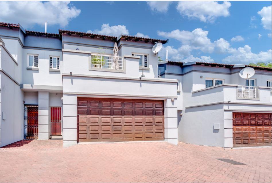 3 Bedroom Townhouse in Ferndale