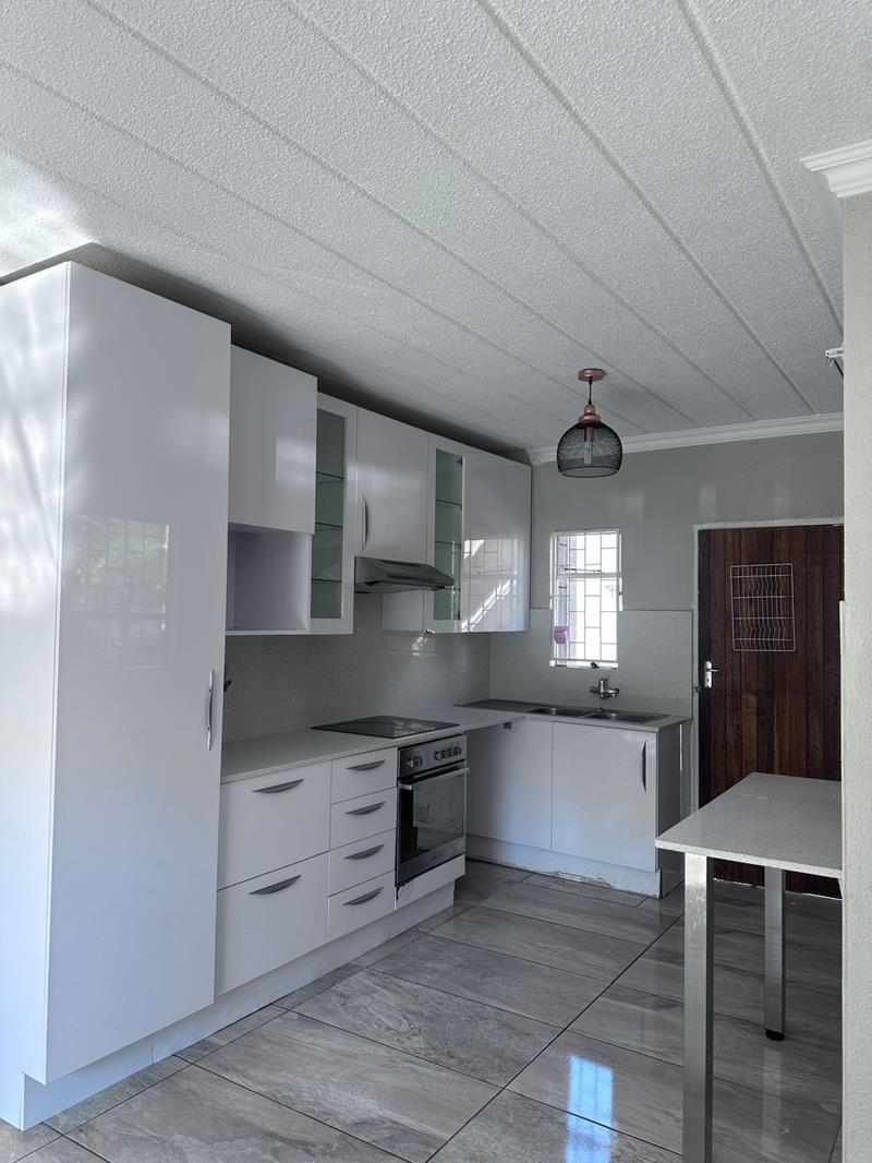 2 Bedroom Townhouse in Bonaero Park