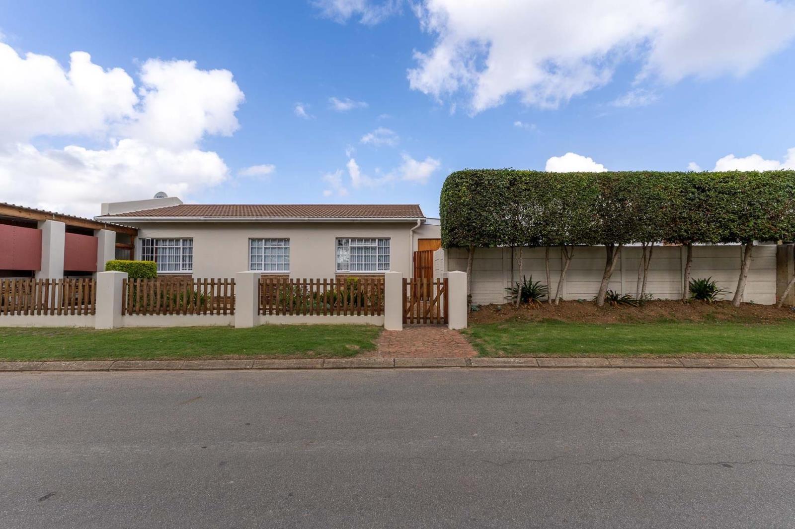 3 Bedroom House in Riversdale