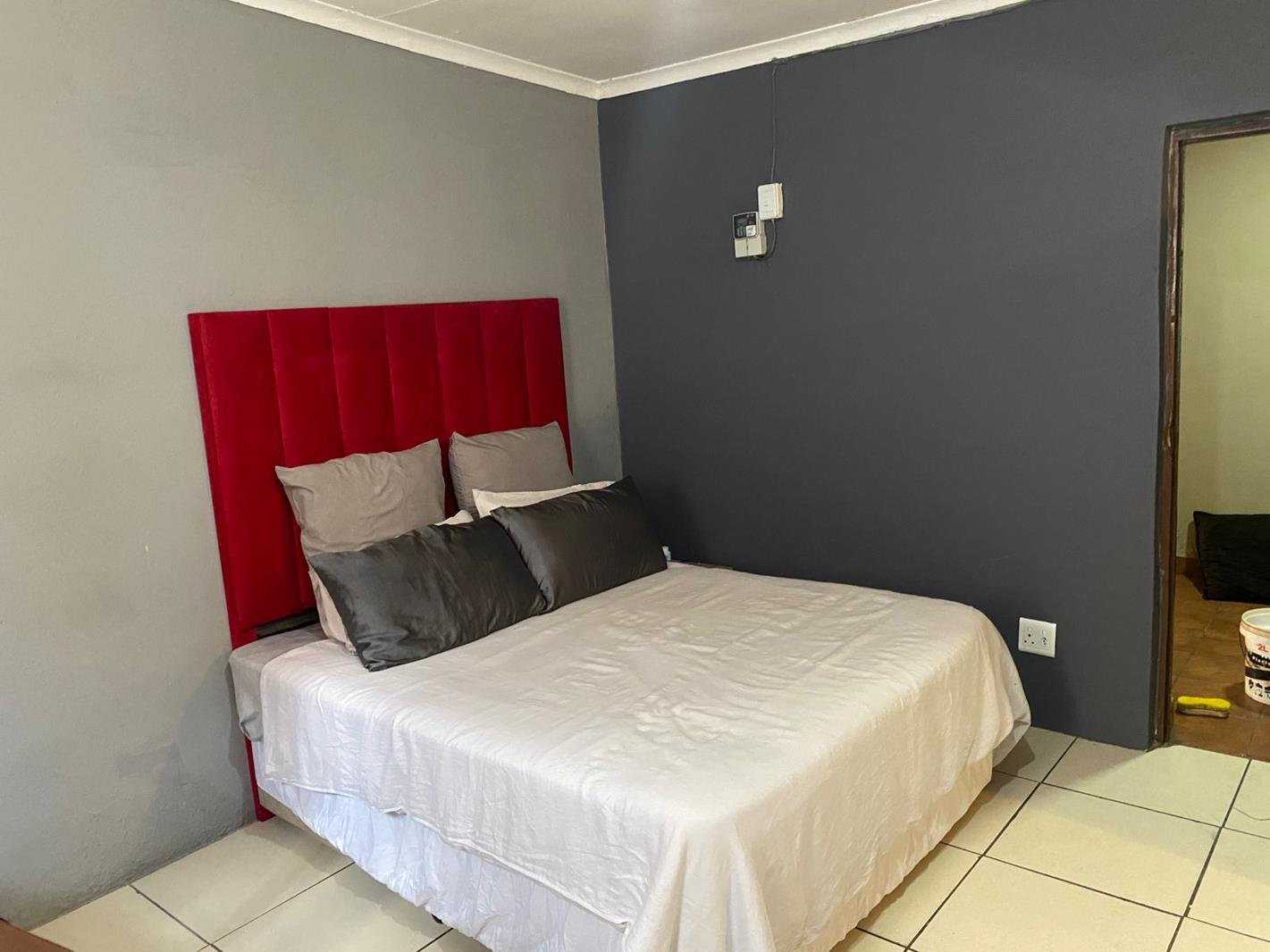 Studio Apartment in Rhodesfield