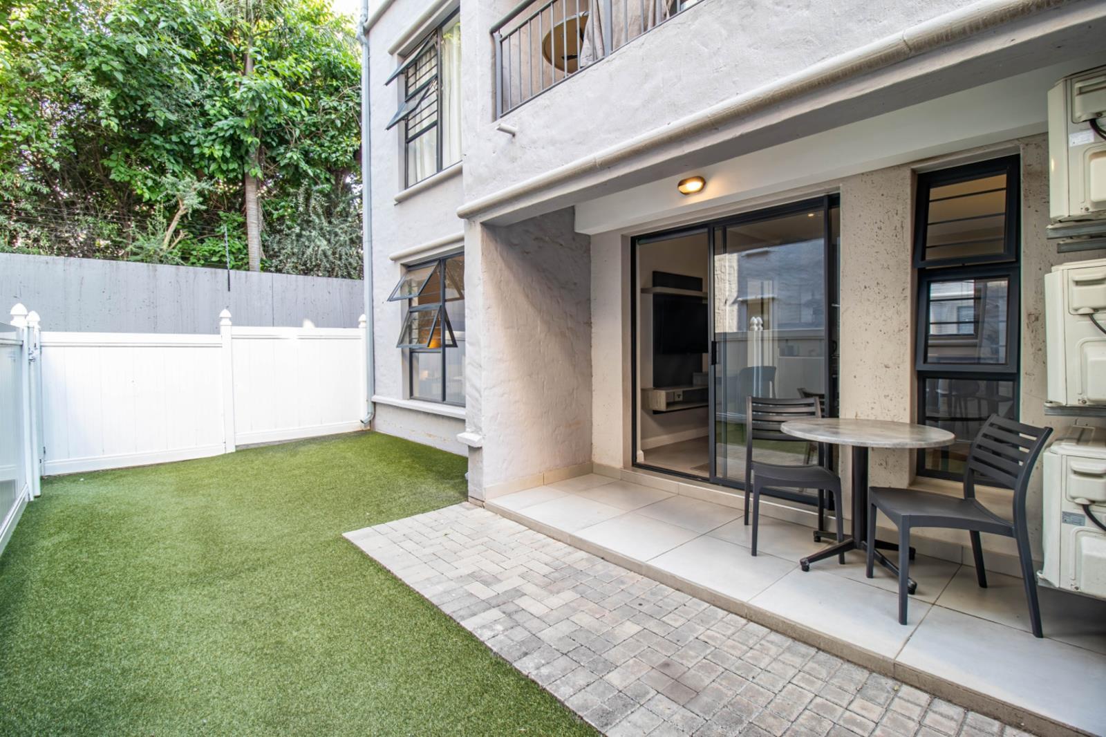 2 Bedroom Apartment in Morningside