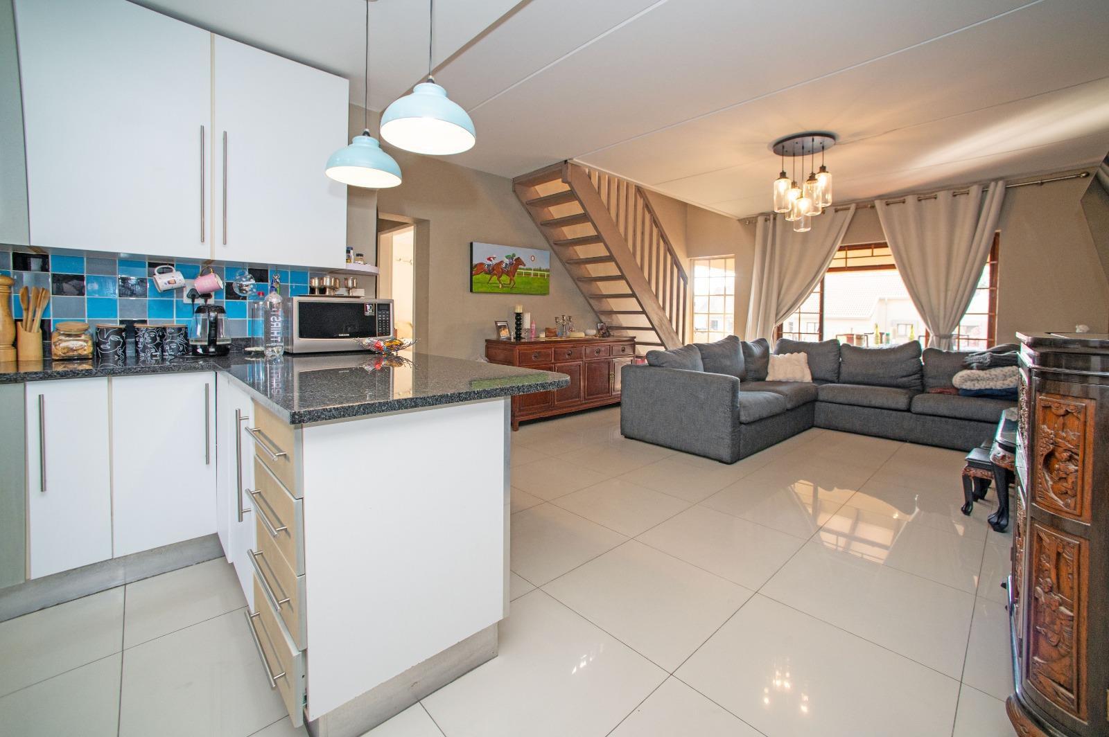 3 Bedroom Townhouse in Bedfordview