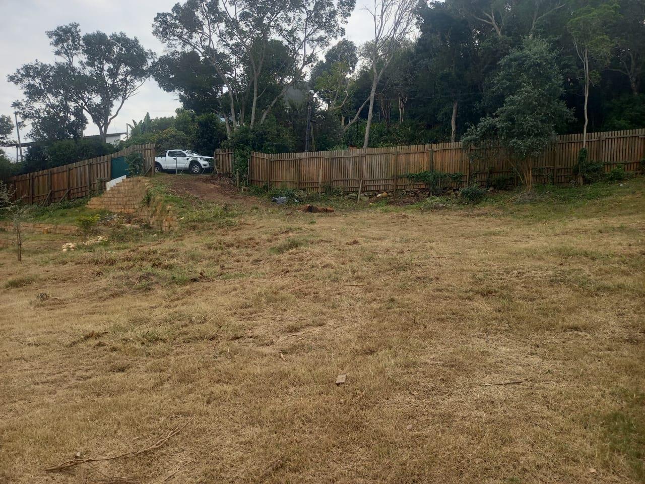 1 103 m² Land available in Paradise