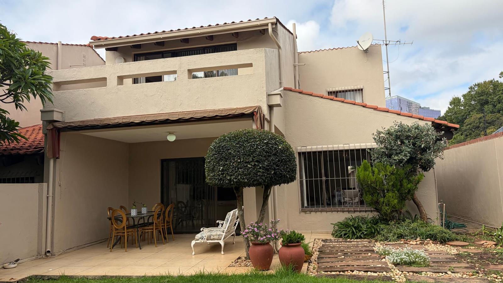 3 Bedroom Townhouse in Sandown