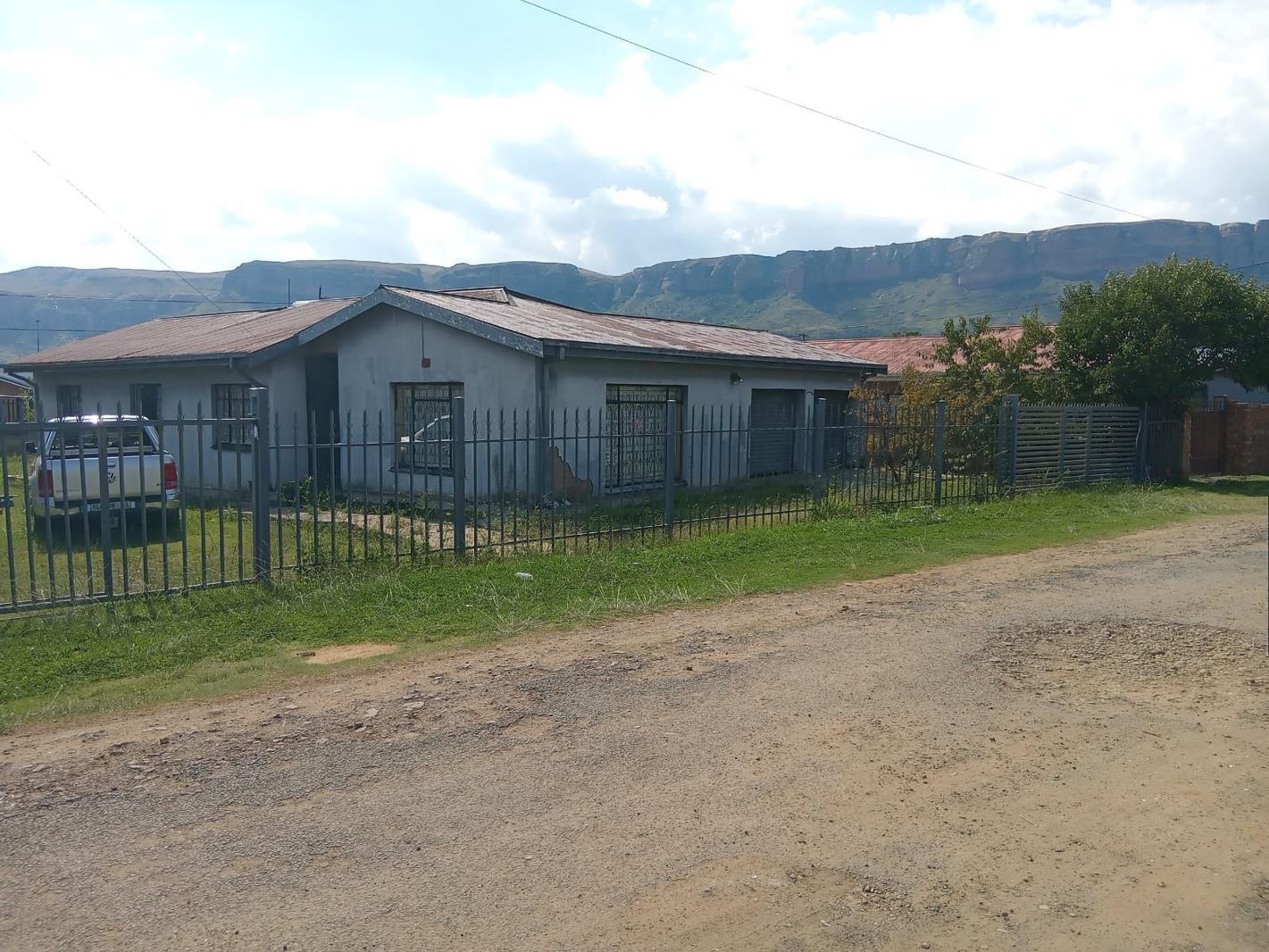 4 Bedroom House in Phuthaditjhaba