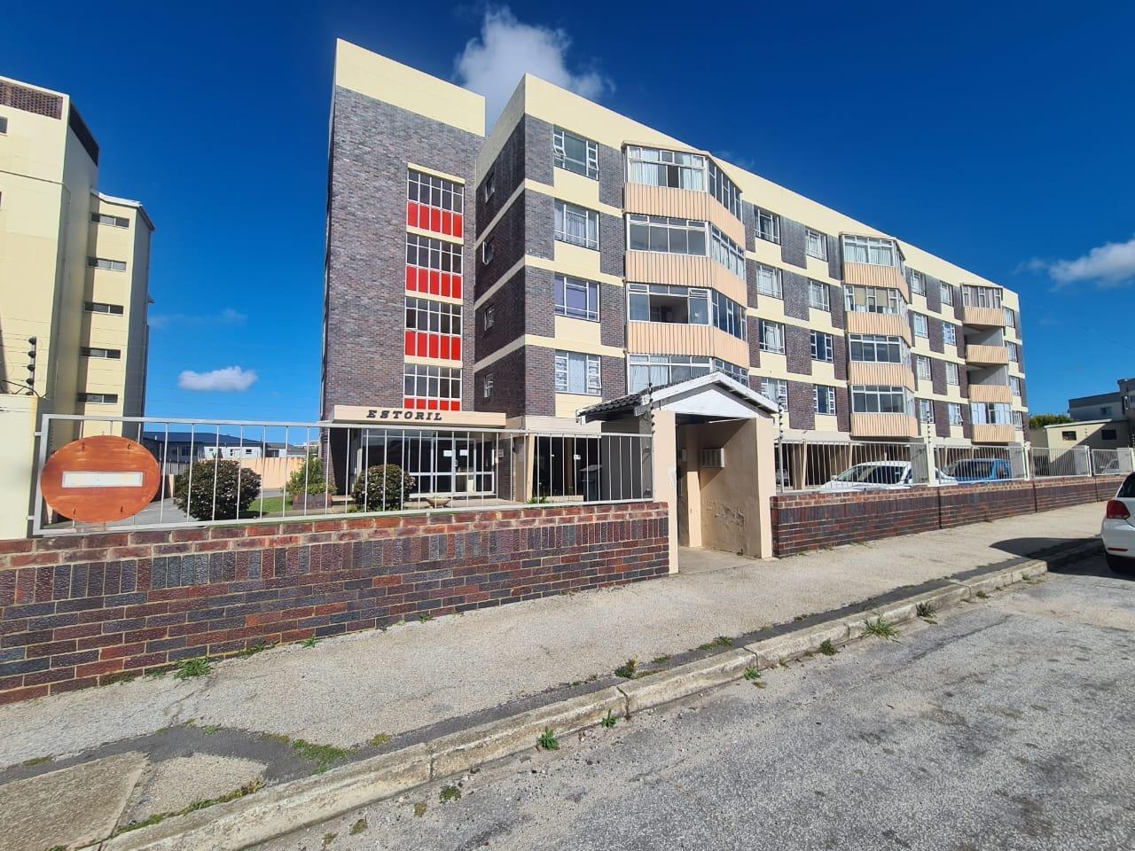 1 Bedroom Apartment in St Georges Park