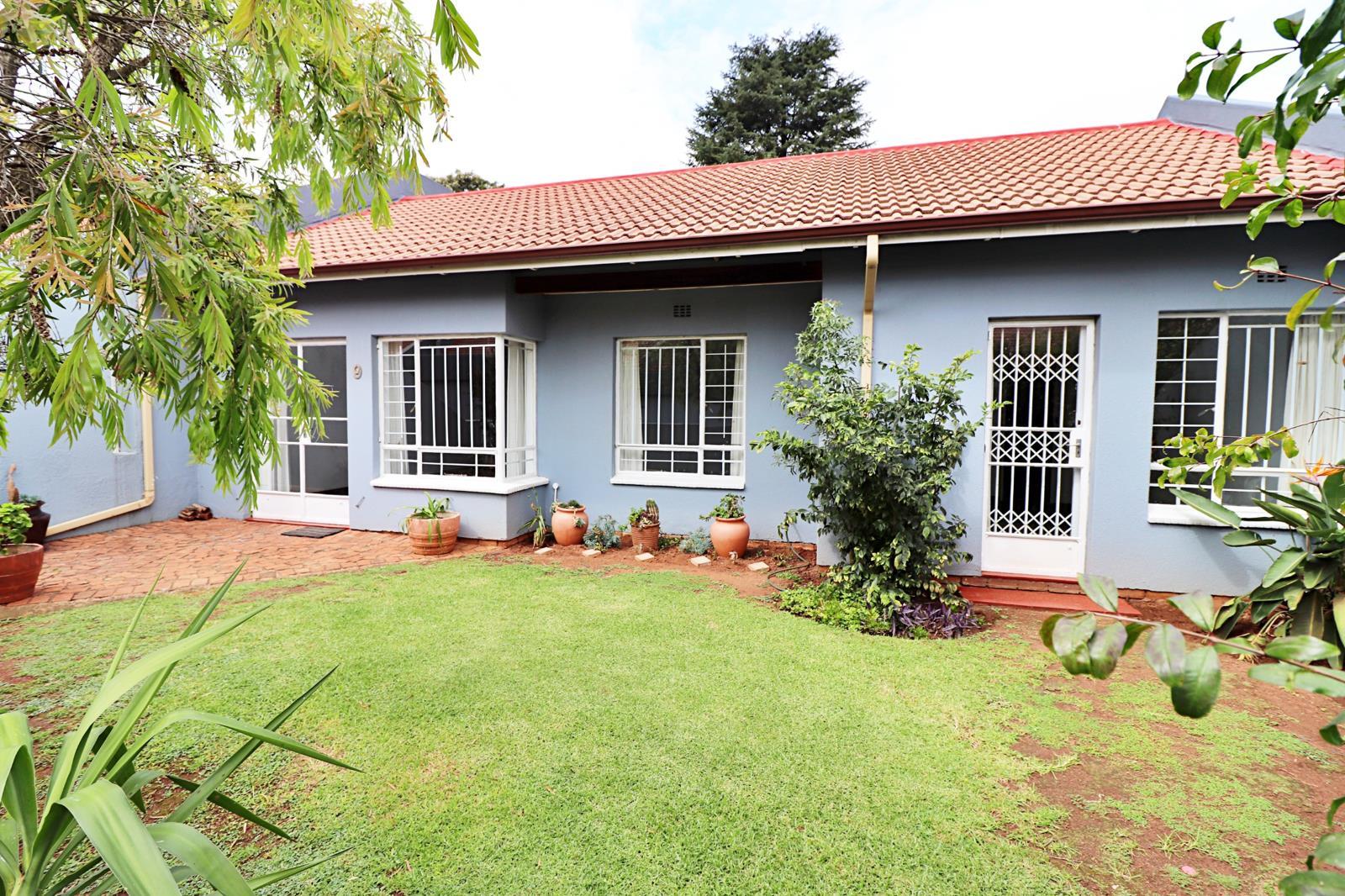 2 Bedroom Simplex in Simmerfield