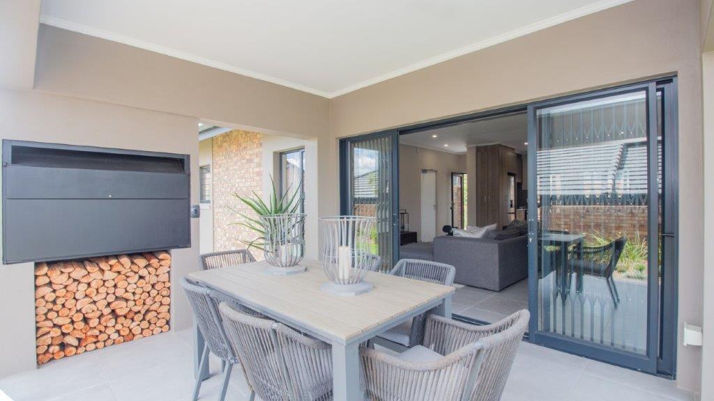 3 Bedroom Simplex in Ruimsig