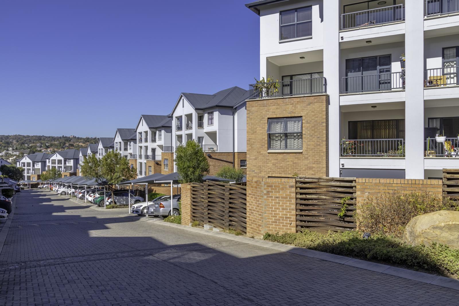 2 Bedroom Apartment in Olivedale