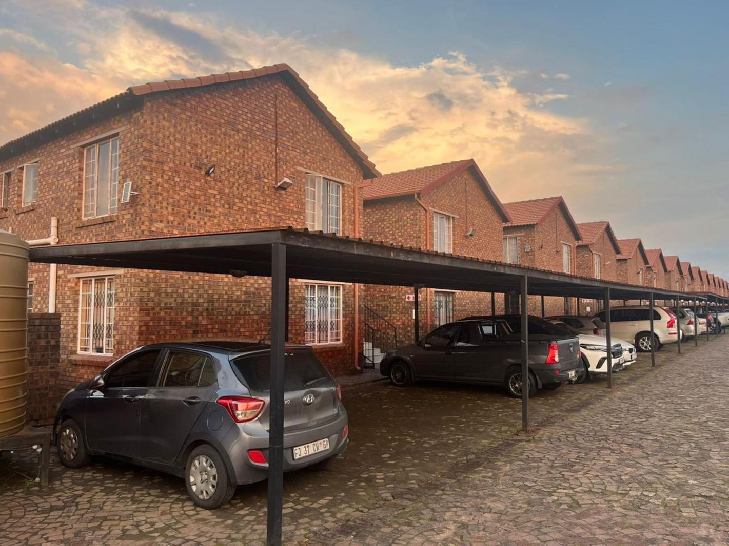1 Bedroom House in Duvha Park