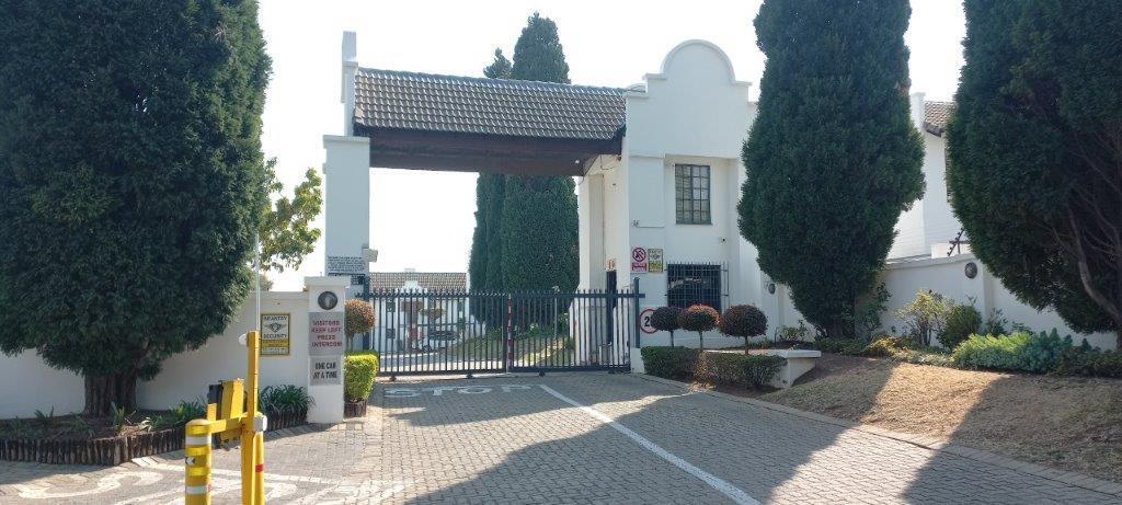 3 Bedroom Apartment in Dowerglen