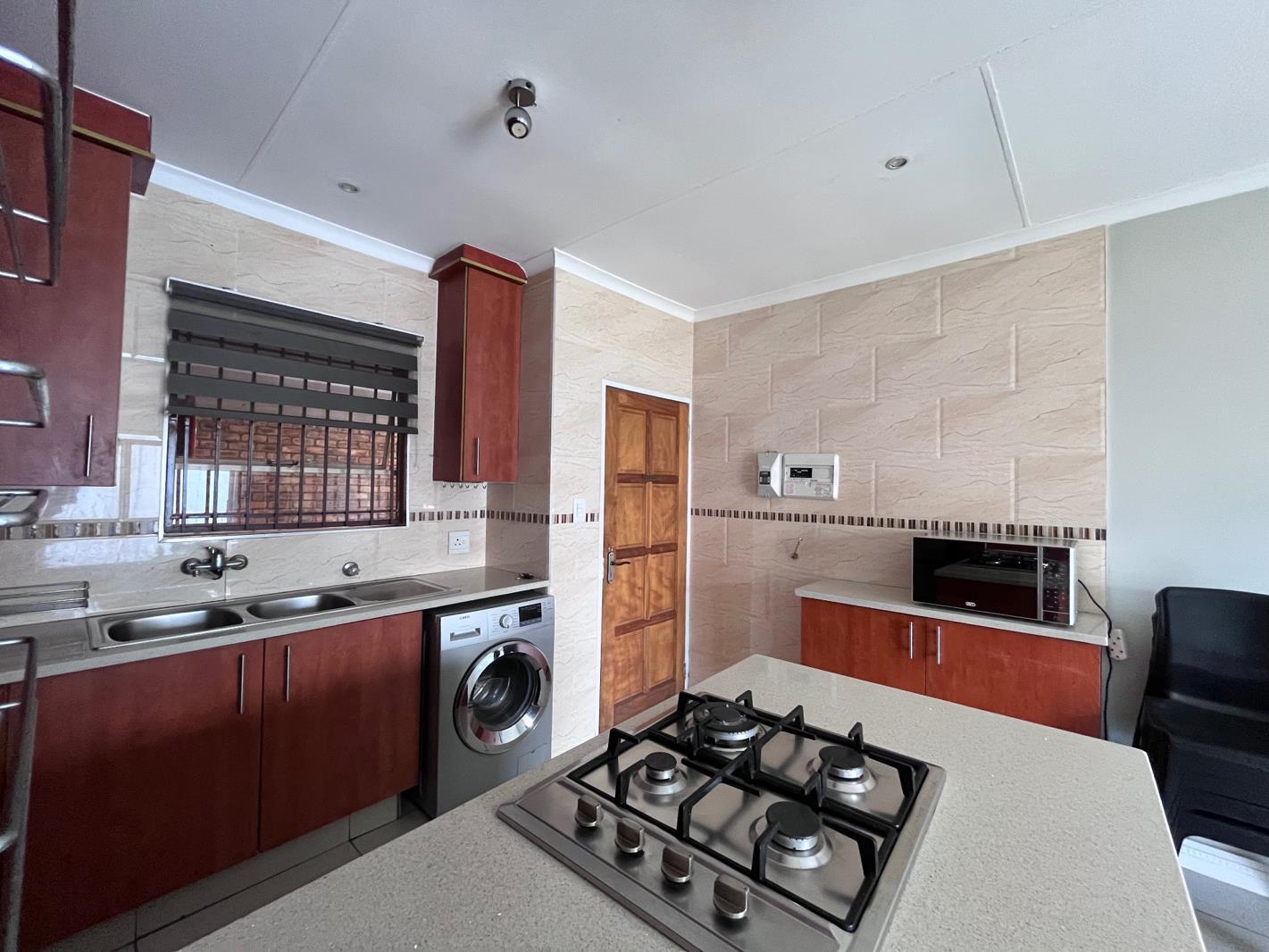 2 Bedroom Apartment in Croydon
