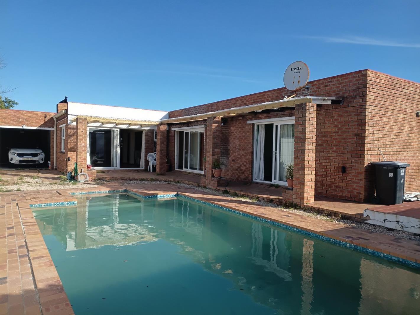 3 Bedroom House in Lotus River