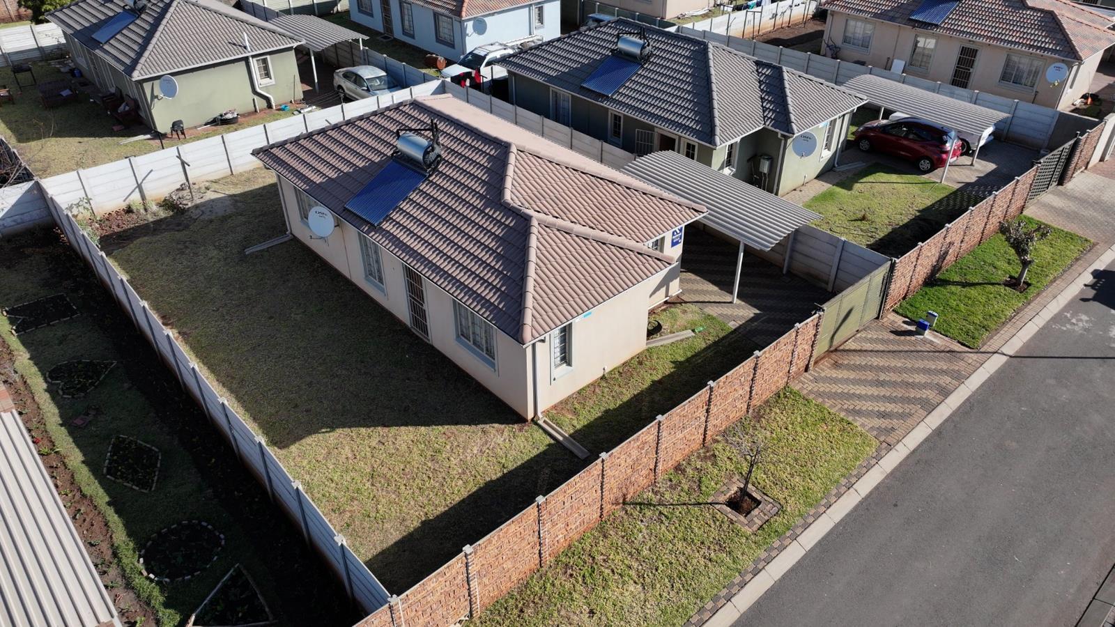 3 Bedroom House in Sky City
