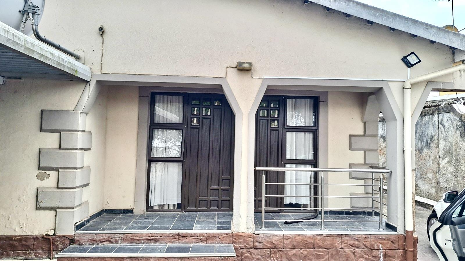 4 Bedroom House in Bonela