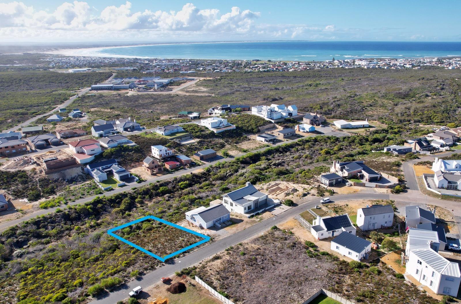 800 m² Land available in Struisbaai