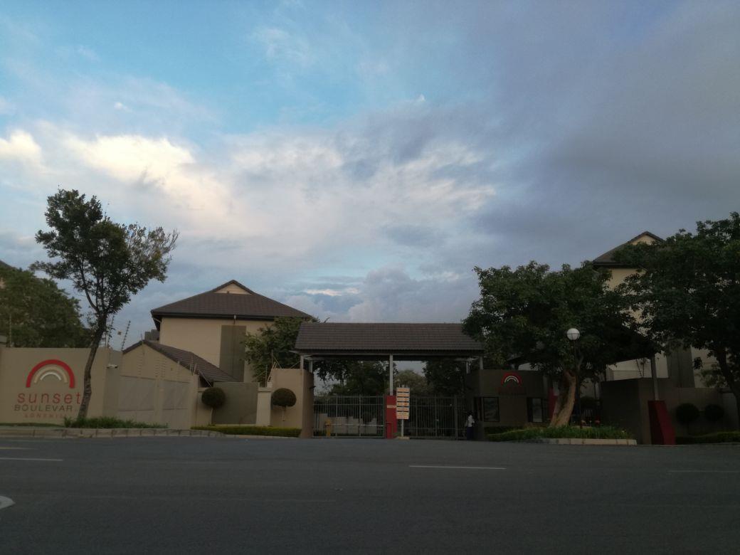 1 Bedroom Apartment in Lonehill