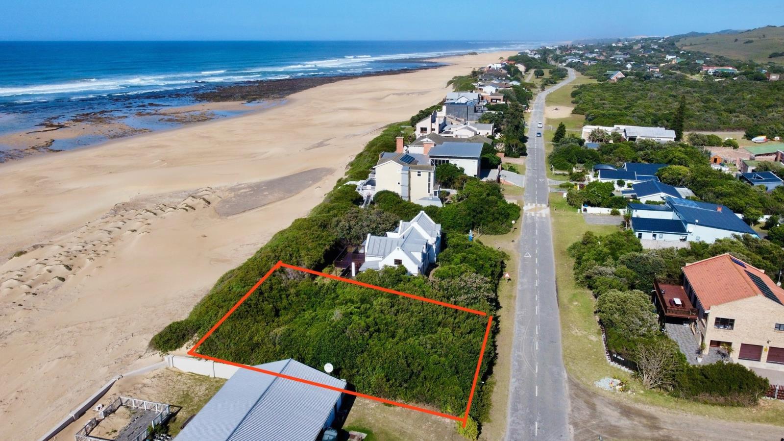 726 m² Land available in Cannon Rocks