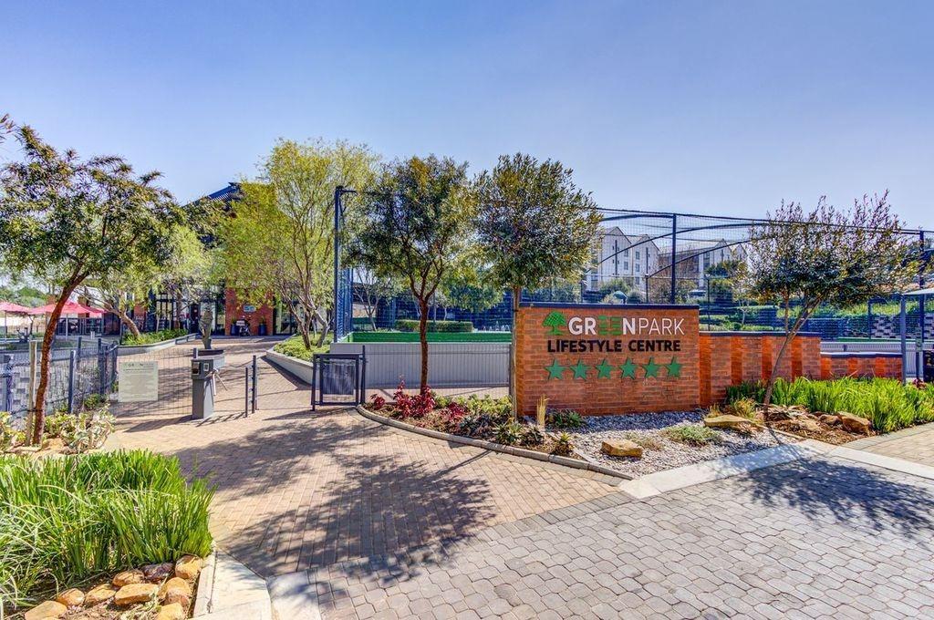 2 Bedroom Apartment in Comet