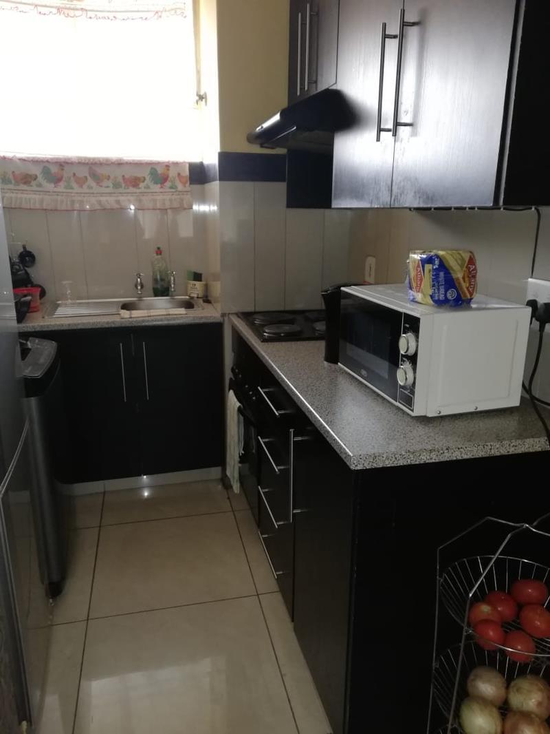 2 Bedroom Flat in Sunnyside