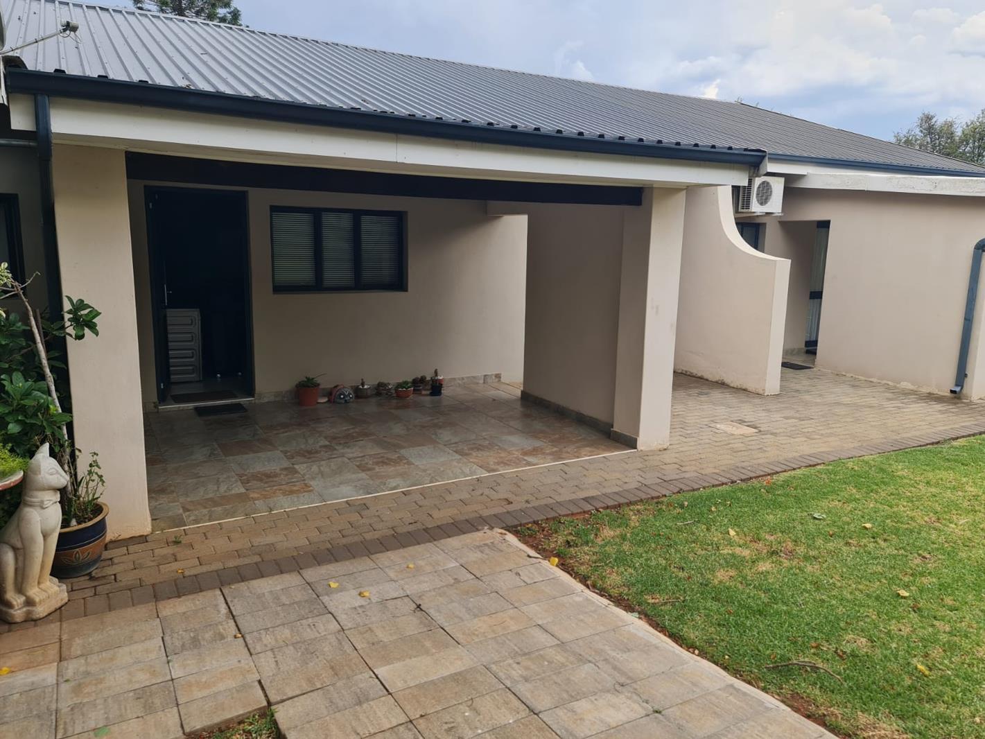 1 Bedroom Apartment in Wigwam