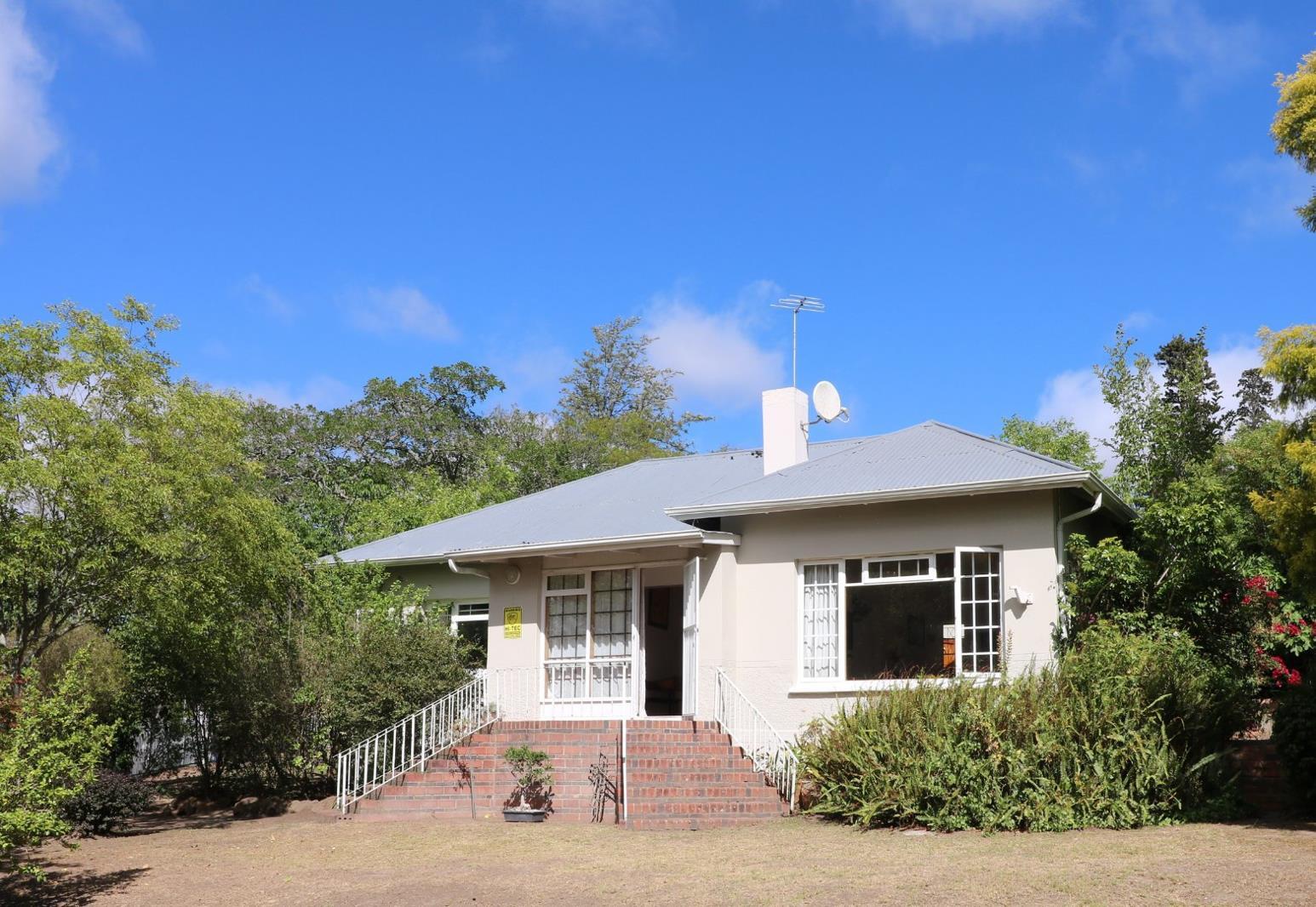 3 Bedroom House in Hill Sixty