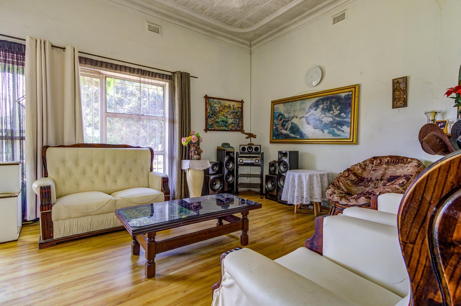 6 Bedroom House in Brakpan Central