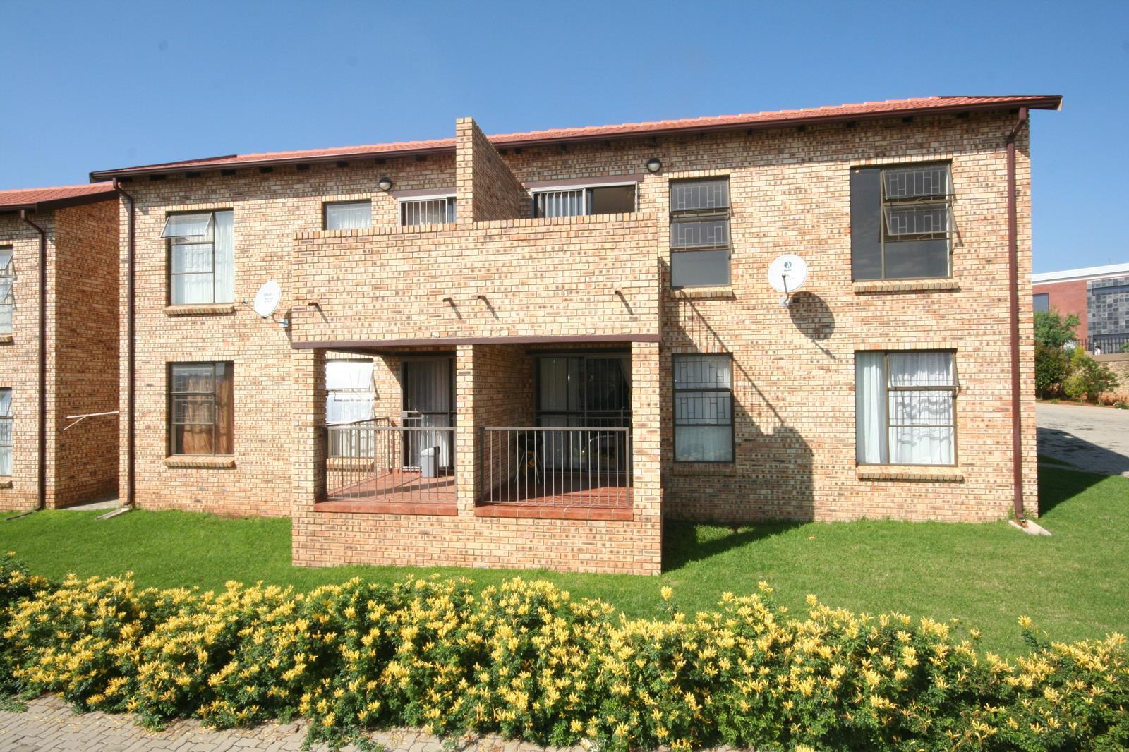 2 Bedroom Apartment in Willowbrook