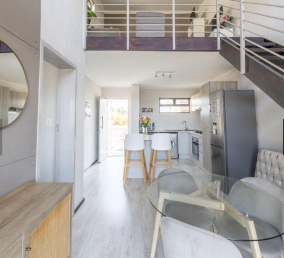 1 Bedroom Apartment in Broadacres