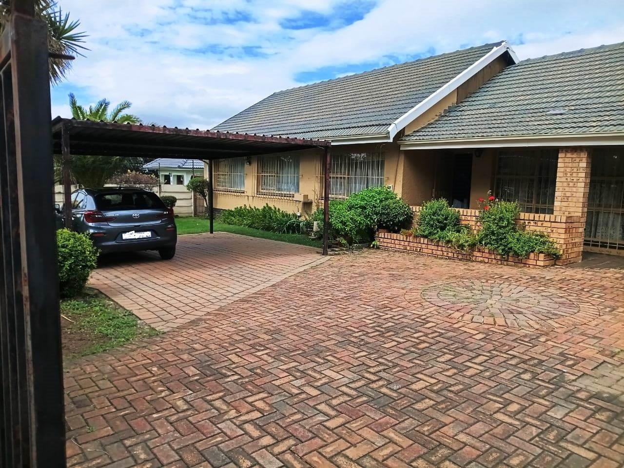 4 Bedroom House in Illiondale