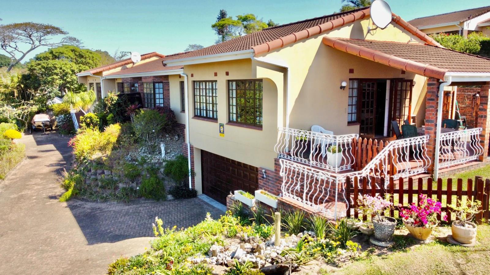 3 Bedroom Townhouse in Umtentweni