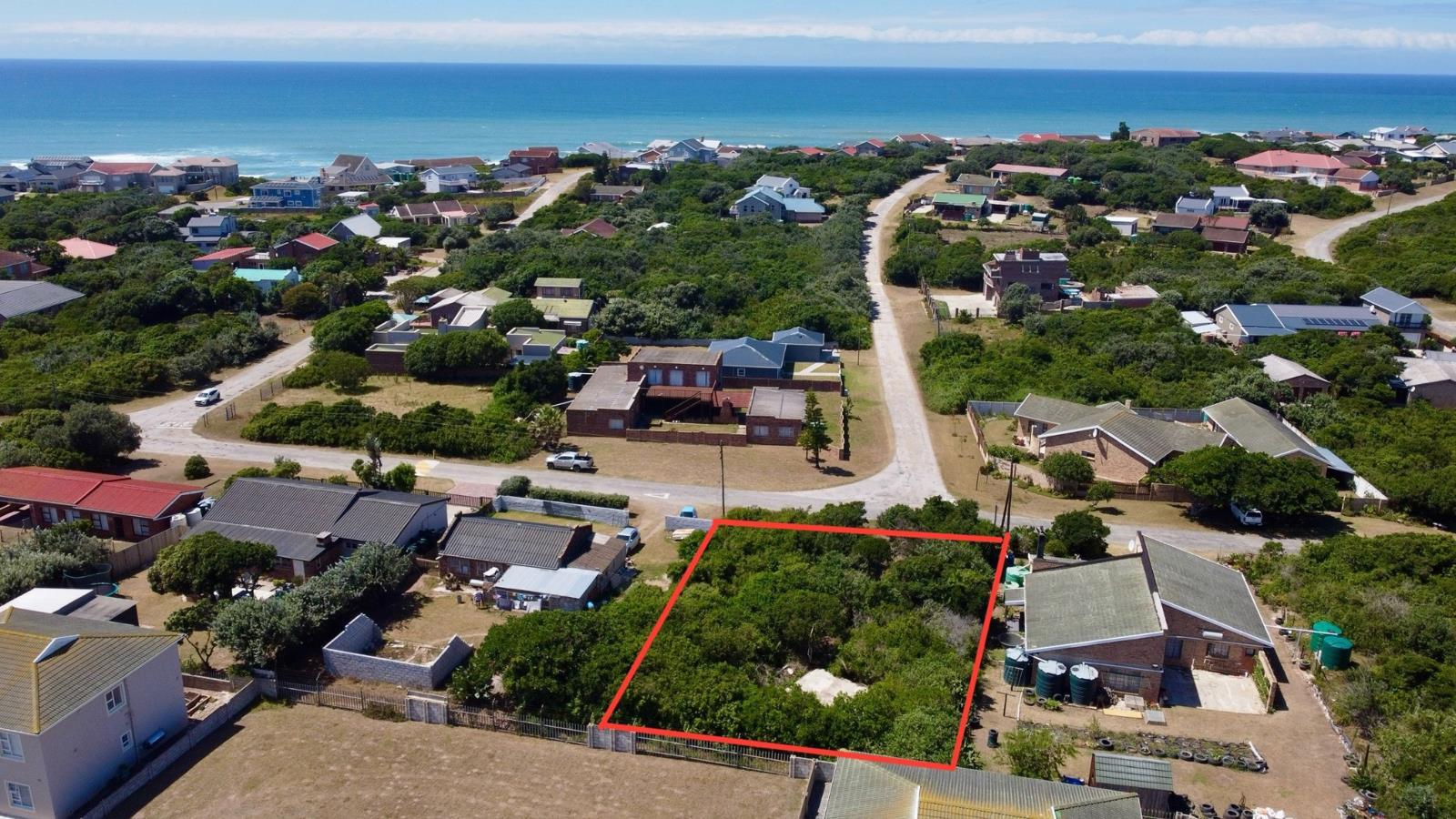 883 m² Land available in Boknesstrand