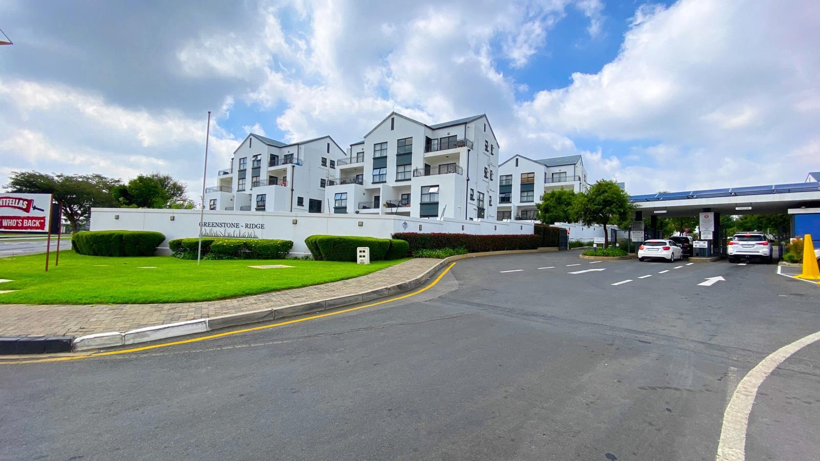 1 Bedroom Apartment in Greenstone Ridge