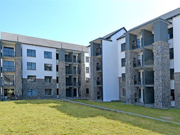 2 Bedroom Apartment in Glen Marais