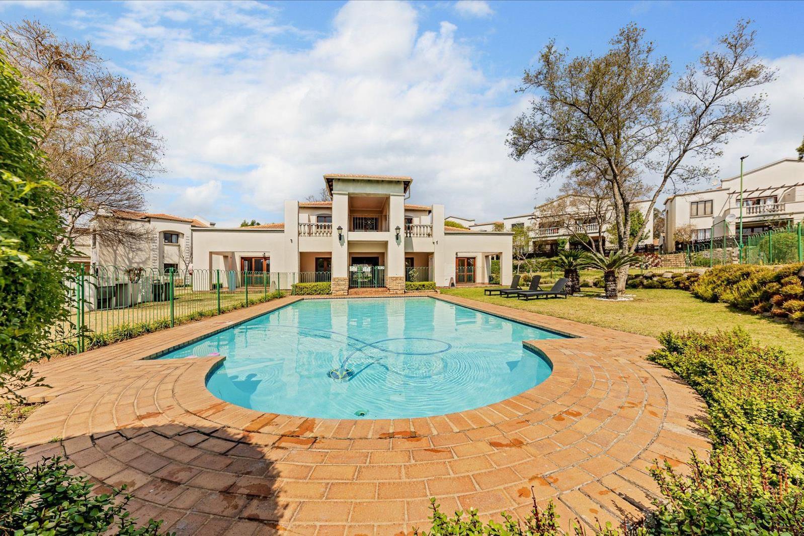 2 Bedroom Apartment in Paulshof
