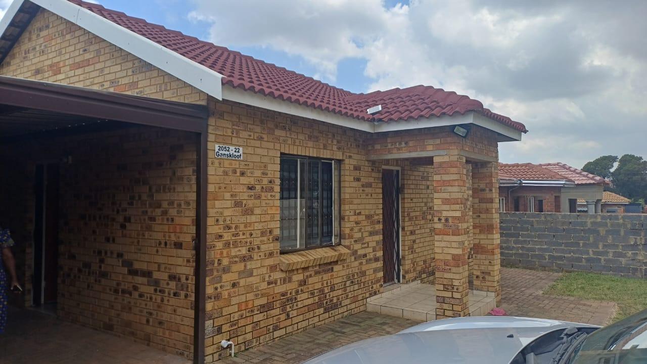 2 Bedroom House in Westonaria