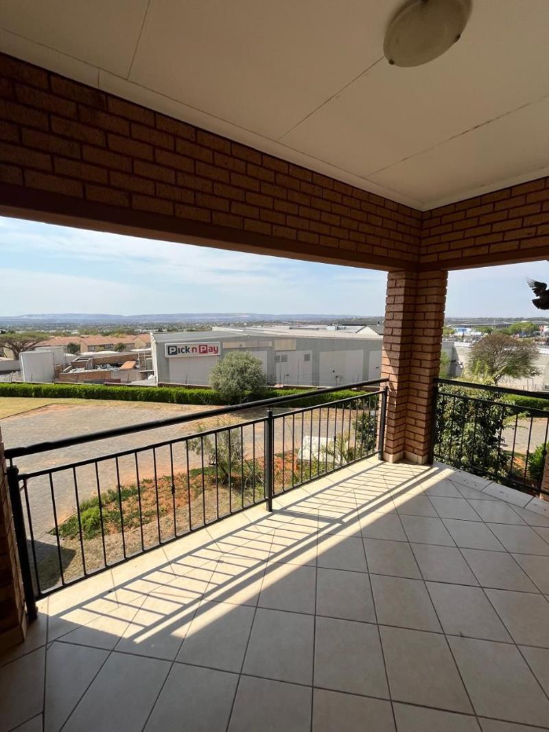 2 Bedroom Apartment in Hazeldean