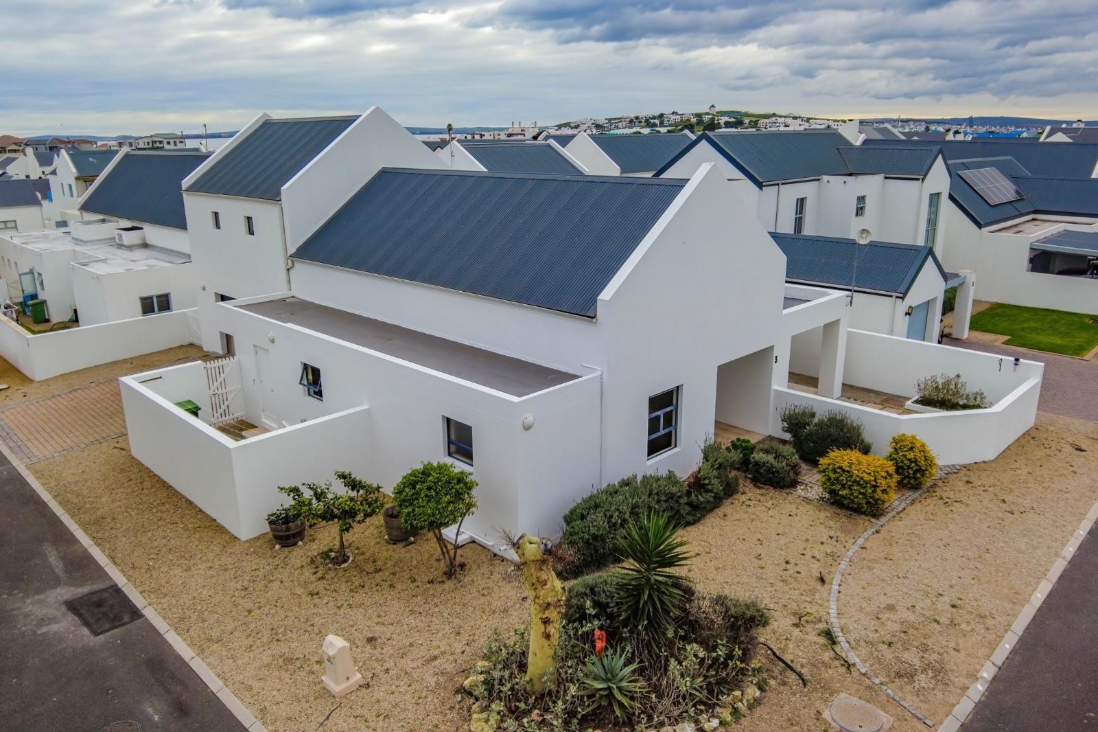 3 Bedroom House in Blue Lagoon