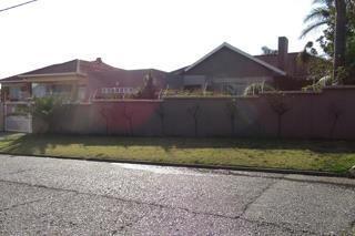 4 Bedroom House in Linmeyer
