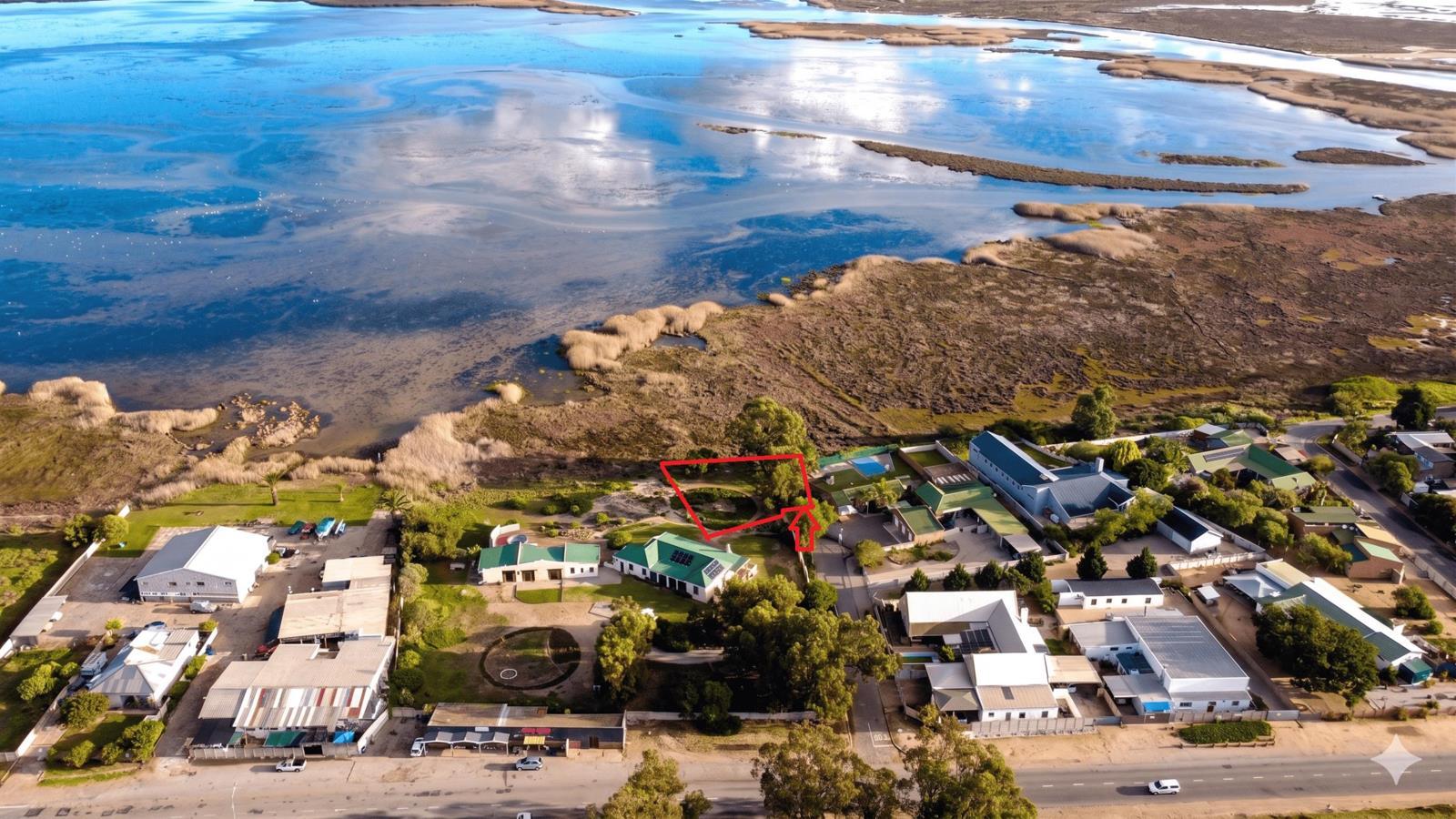 960 m² Land available in Velddrif