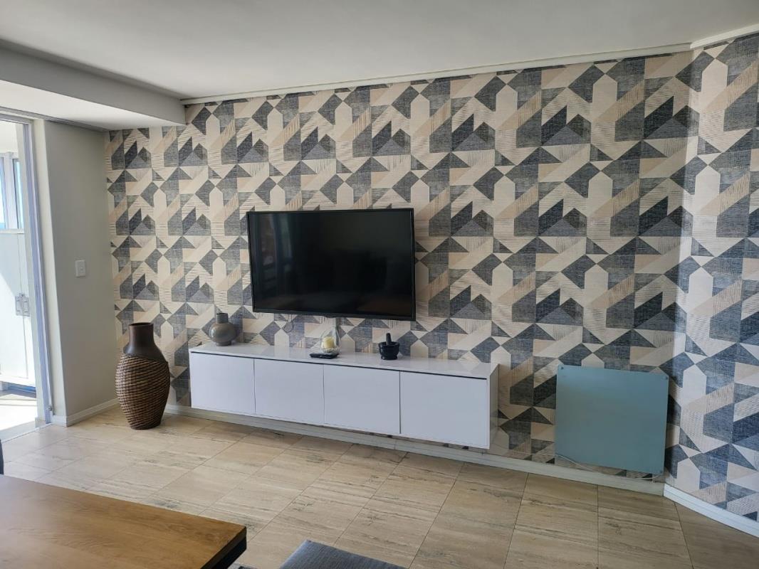 2 Bedroom Apartment in Milnerton Central