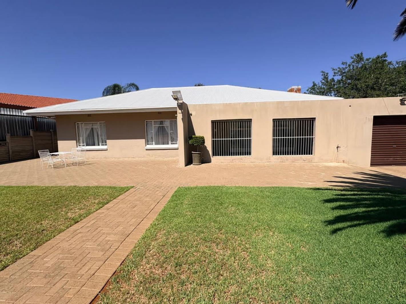 3 Bedroom House in Hadison Park