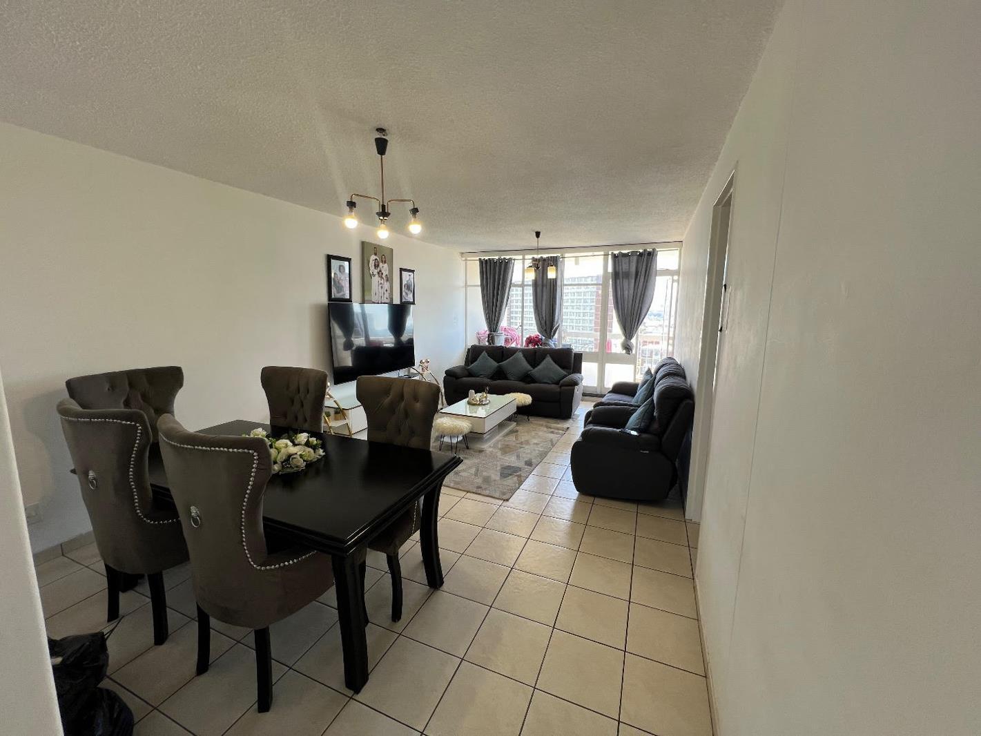 2 Bedroom Apartment in Bedford Gardens