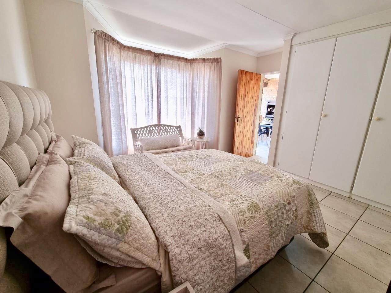 2 Bedroom Townhouse in Erasmuskloof