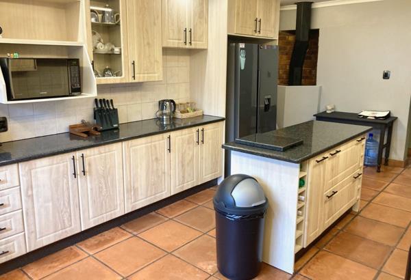 4 Bedroom House in Eldoraigne