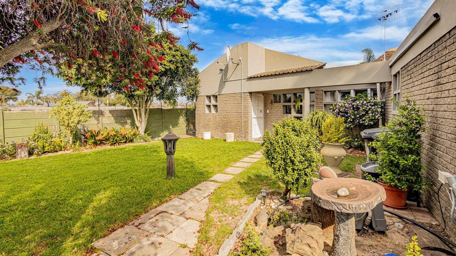 3 Bedroom House in Bonnie Brae